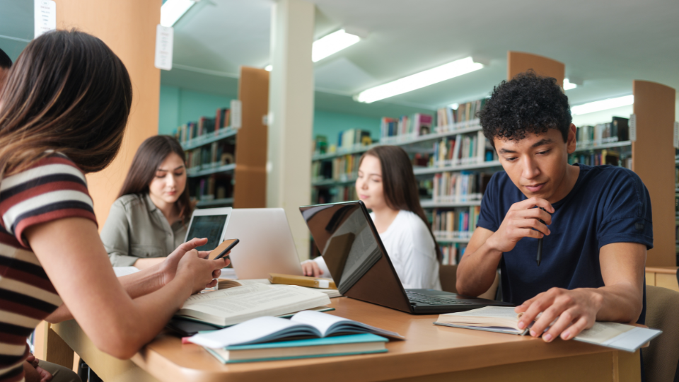 Certificación europea garantizando la protección de datos y la seguridad de la información en formación online