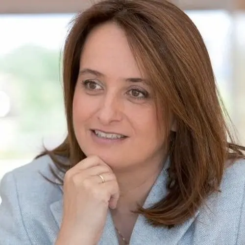 María