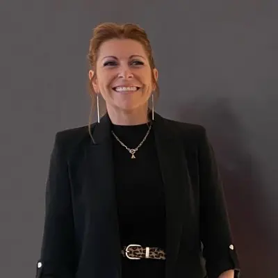 Mónica